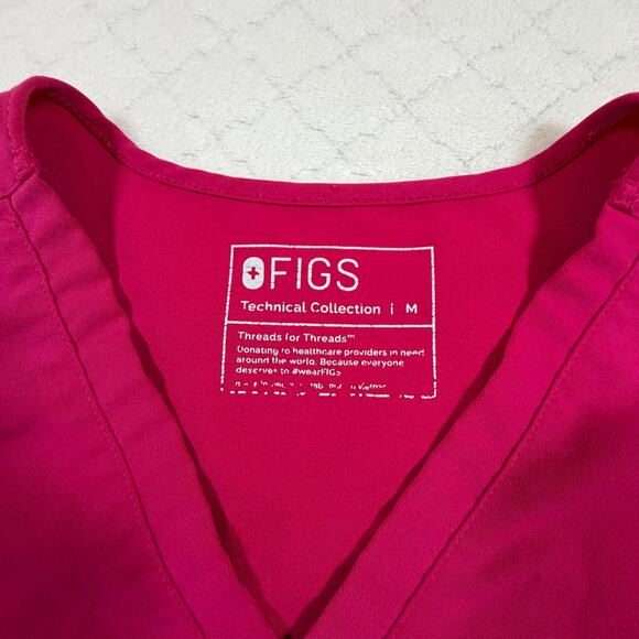 FIGS Catarina FW1000N Nurse Medical Scrubs Top Ultra Rose Pink PO 2926 Women Md - Picture 2 of 8